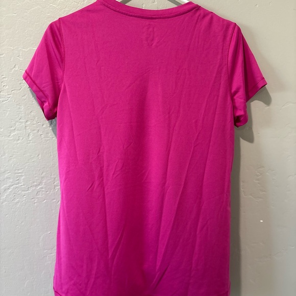 Danskin Now Magenta Short Sleeve Top - Picture 7 of 7